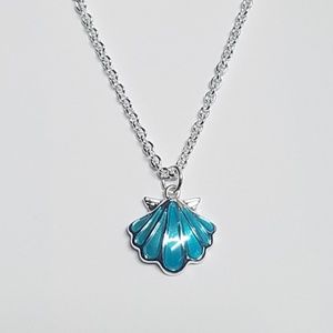 Mermaid Seashell Chain Pendant Necklace